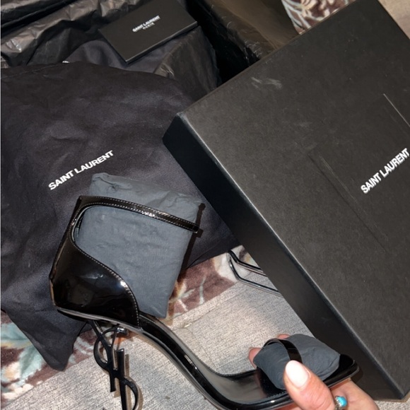 Saint Laurent Glossy Black Sandals with Iconic Logo - Picture 2 of 2
